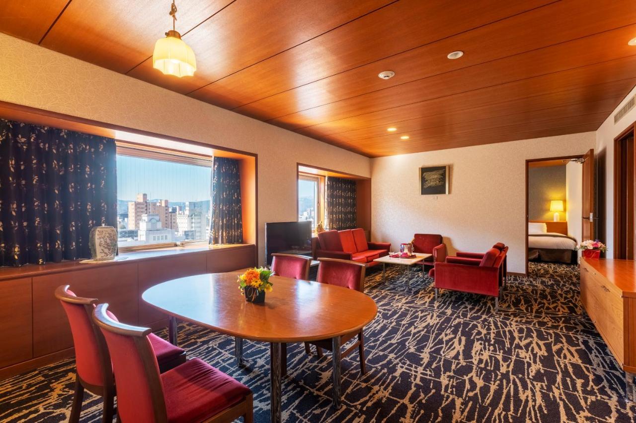 Yamagata Grand Hotel מראה חיצוני תמונה